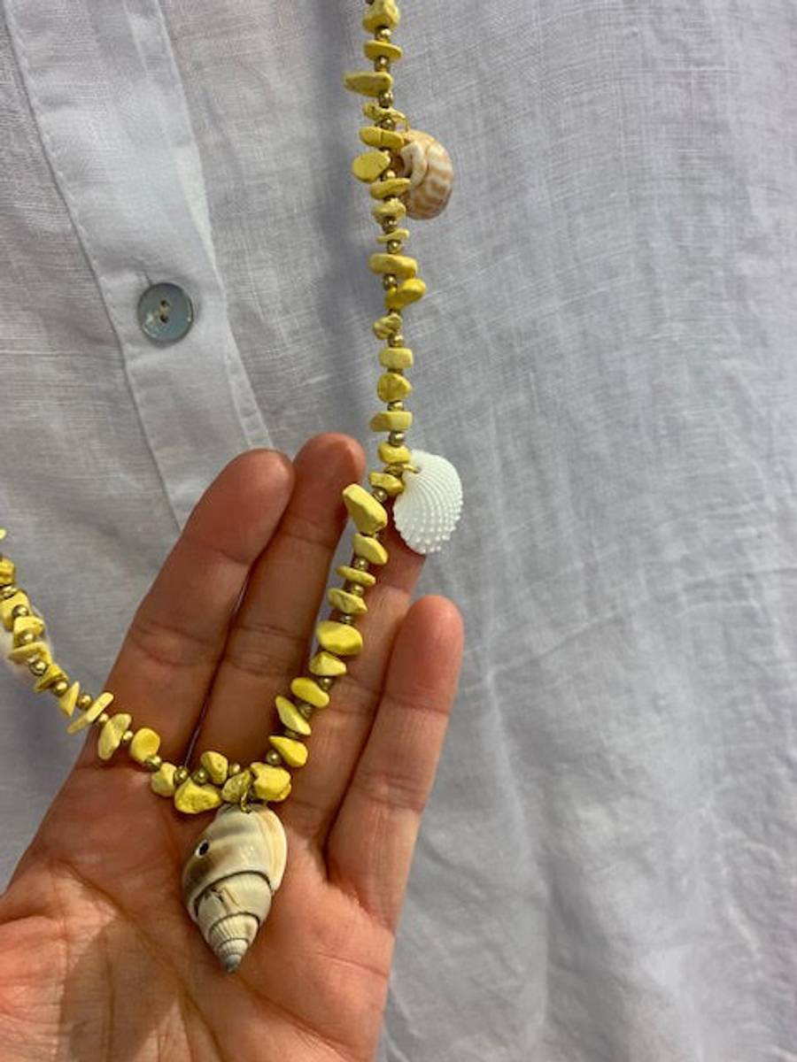 Indy Schell Necklace Yellow