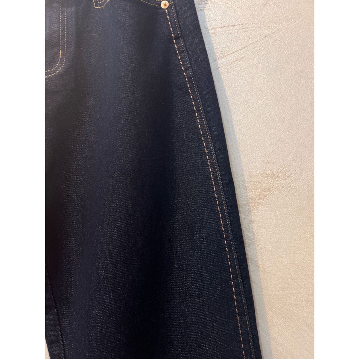 ARNA JEANS